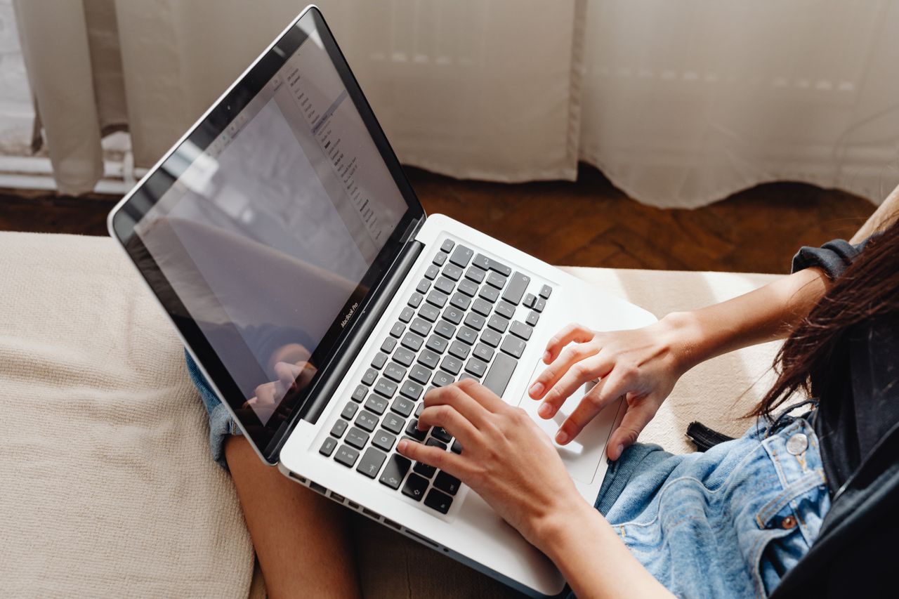 Bästa laptop för skribenter 2026 – det här ska du faktiskt titta efter